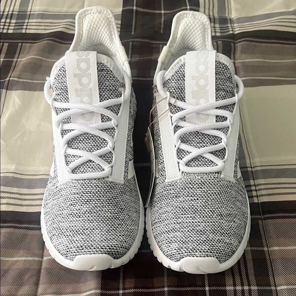 Adidas KAPTIR 2.0 Knit White and Black Sneakers